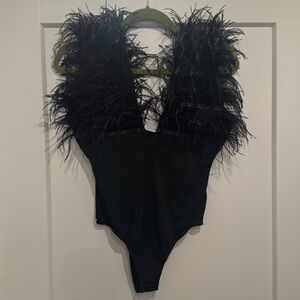 NWT Isabella Bodysuit Feather Shoulders Sz S